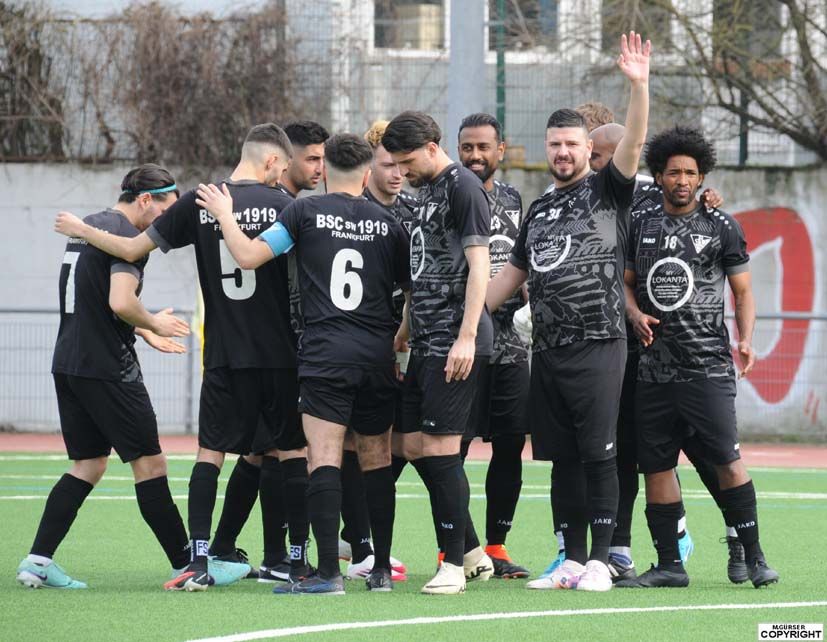 Ayollar erotik yashirin kamera