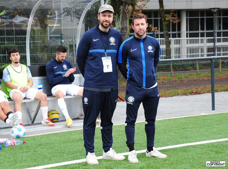 Ayol pussies kamming yaqin-ups